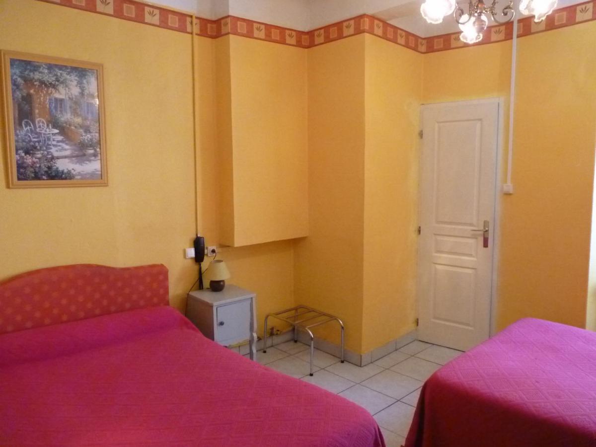 Hotel Régina Salon-de-Provence Esterno foto