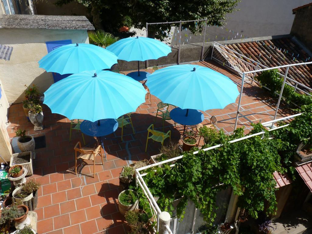 Hotel Régina Salon-de-Provence Esterno foto